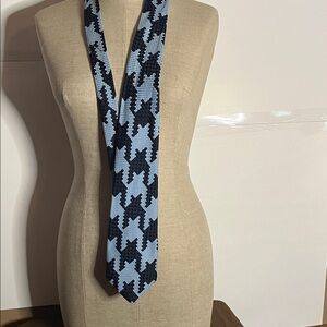 😄Vintage polyester tie geometric loud Canada